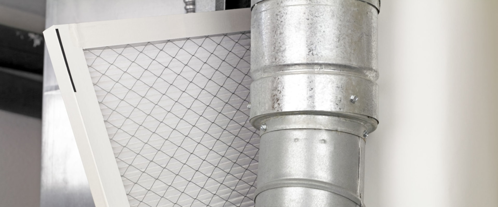 Do I Need an Electrostatic or Activated Carbon 20x25x1 Air Filter for My Allergies?